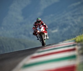 开云官方平台-马琳战术布局显神威，日本队轻取印尼队展现实力碾压