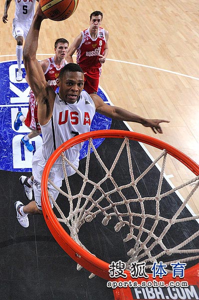 澳大利亚男篮力克猛龙，威斯布鲁克打破历史纪录